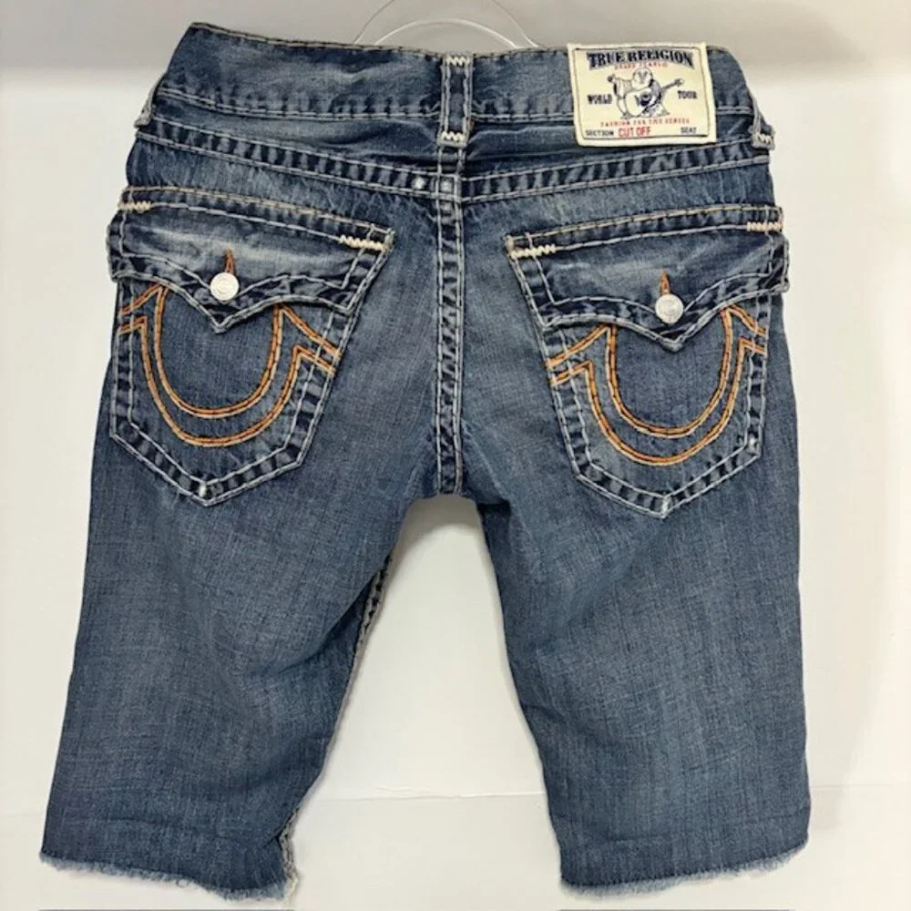 True Religion Cut Off Bermuda Denim Shorts Women's 29 Blue Flap Pocket Raw Hem